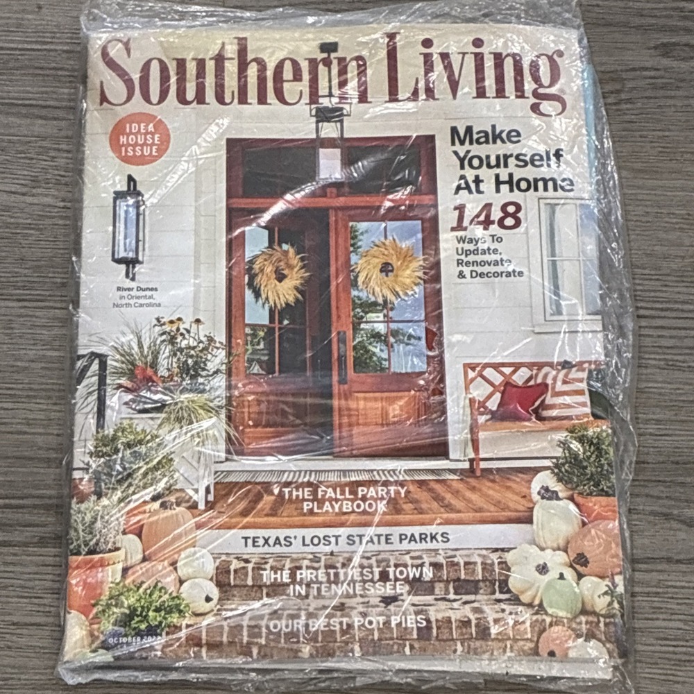 SOUTHERN LIVING  Idea House Issue  October 2022 Make Yourself at Home 148 Ways